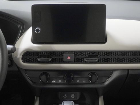 New 2026 Honda HR-V LX image 24