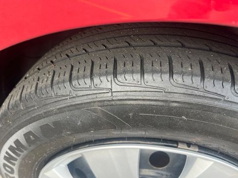 Used 2016 Hyundai Elantra SE FWD image 34