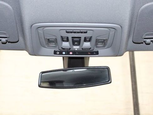 Used 2019 Chevrolet Silverado 1500 LTZ image 30