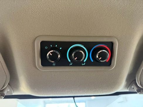 Used 2025 Chevrolet Express 3500 LS image 18