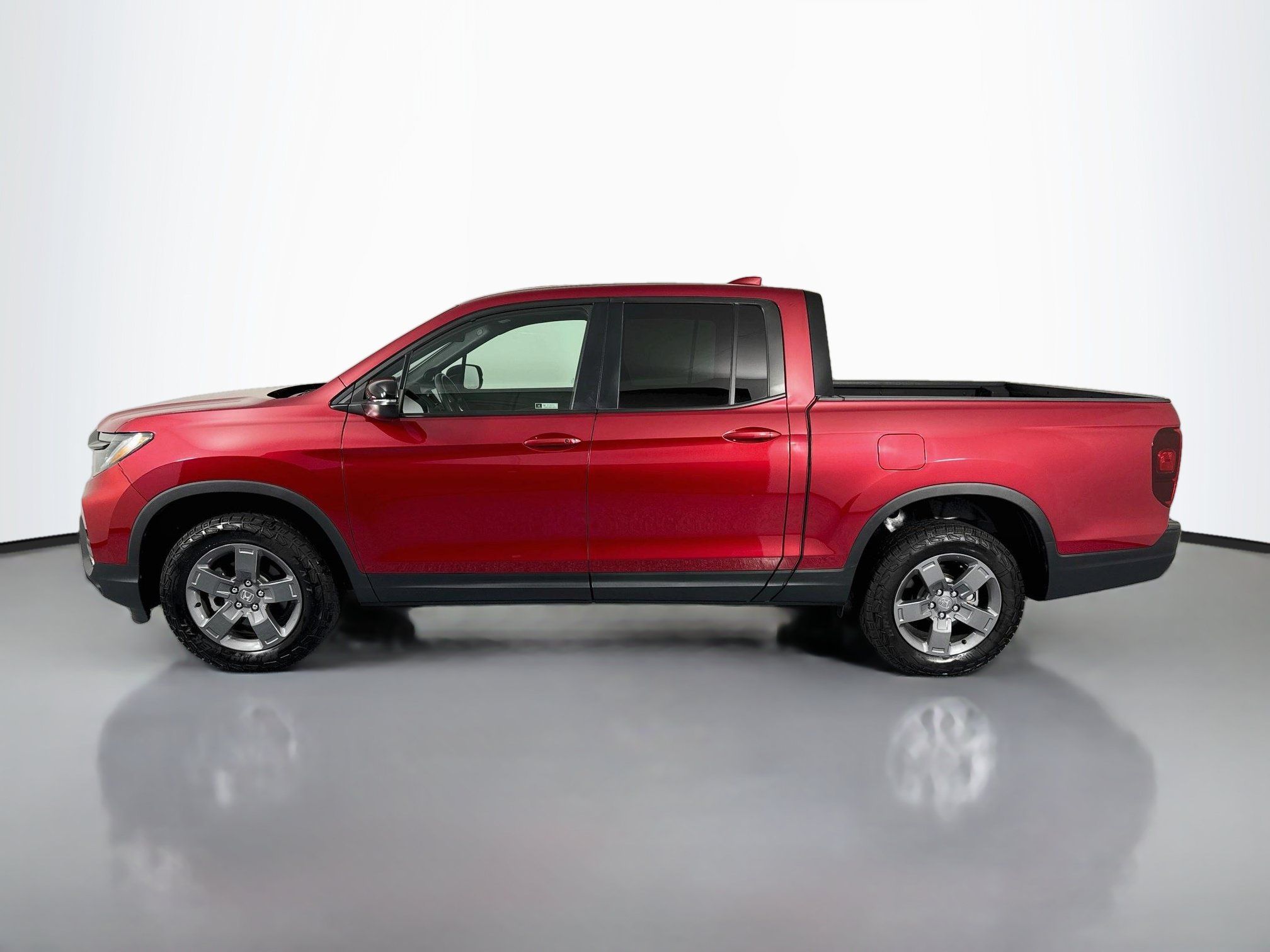 Certified 2024 Honda Ridgeline TrailSport image 8