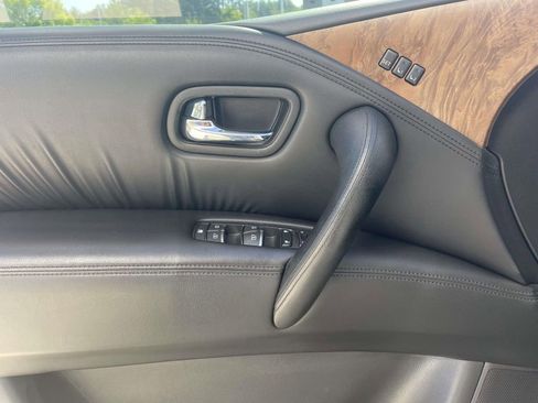 Used 2022 Nissan Armada SL RWD image 16