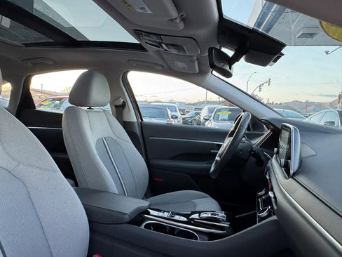 Used 2020 Hyundai Sonata SEL w/ Convenience + Sunroof Package FWD image 17