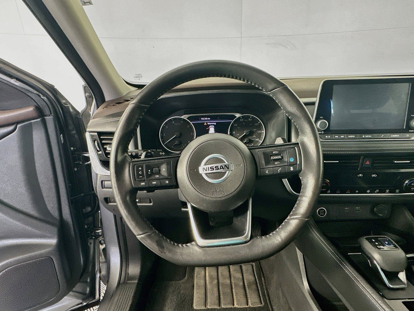 Used 2021 Nissan Rogue SL AWD/4WD image 11