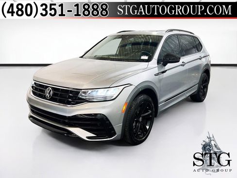 Used 2023 Volkswagen Tiguan SE R-Line FWD image 1