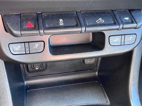 Used 2021 Chevrolet Colorado LT w/ LT Convenience Package image 20