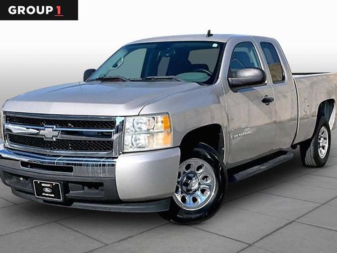 Used 2009 Chevrolet Silverado 1500 W/T w/ LS Package RWD image 1