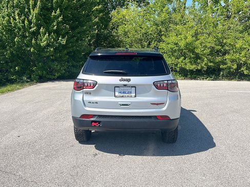 Used 2026 Jeep Compass Trailhawk AWD/4WD image 4