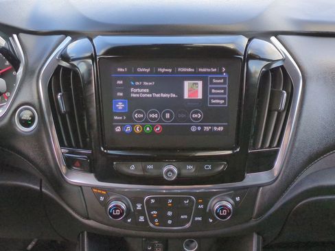 Certified 2023 Chevrolet Traverse High Country image 18