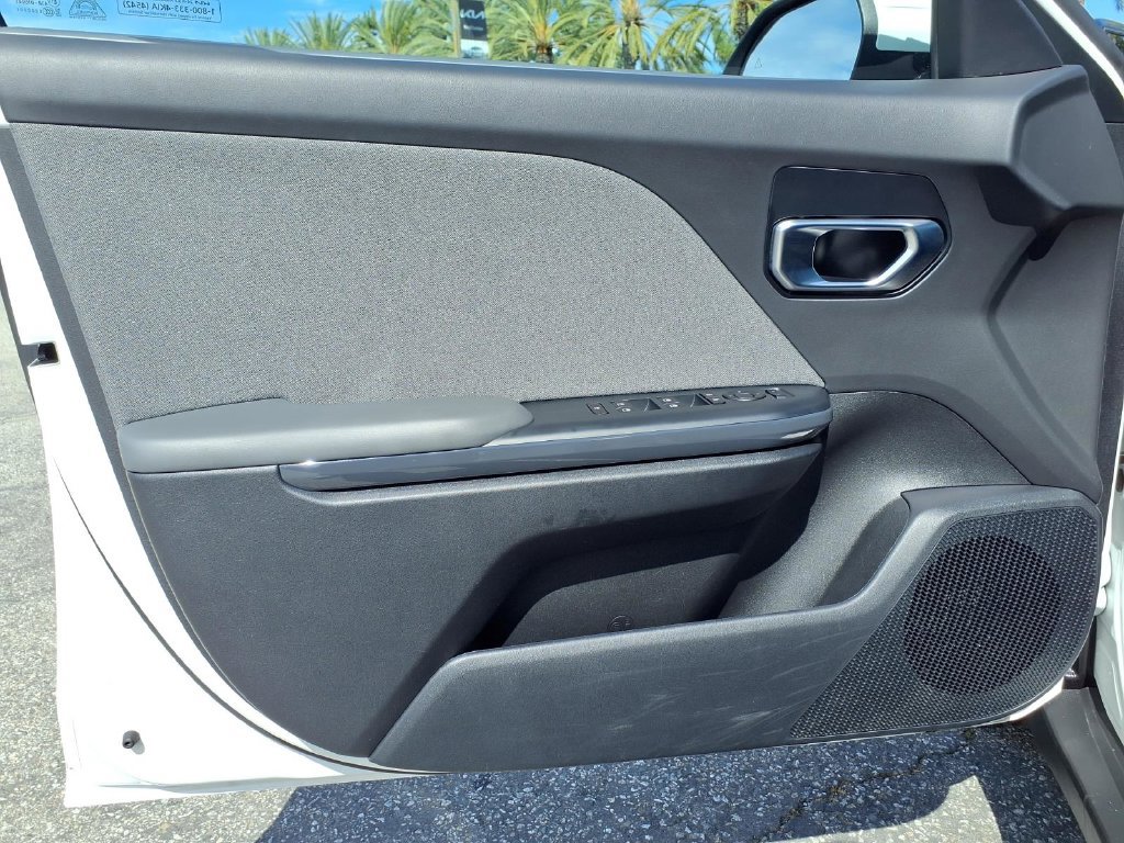 Certified 2025 Kia K4 EX FWD image 13