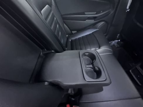 Used 2024 Ford Edge SEL image 36