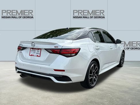 Certified 2025 Nissan Sentra SR w/ SR Premium Package FWD image 4