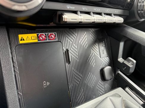 Used 2025 Toyota 4Runner TRD Sport AWD/4WD image 19