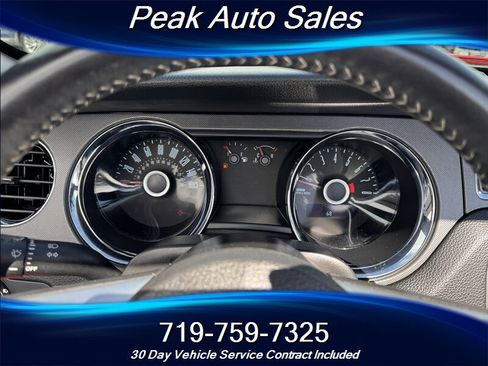 Used 2014 Ford Mustang Convertible RWD image 25