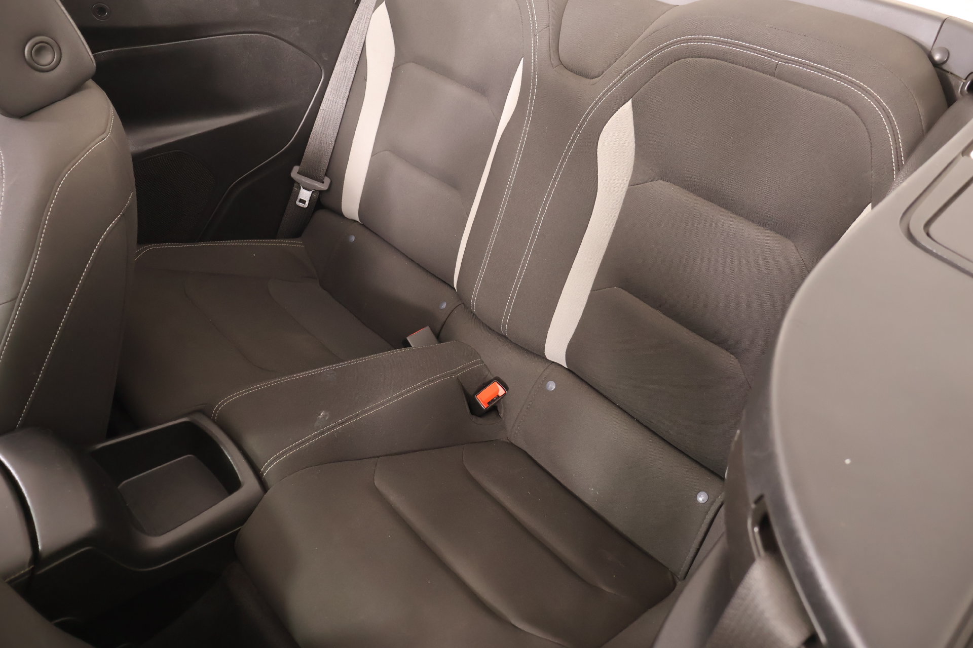 Used 2023 Chevrolet Camaro LT RWD image 11