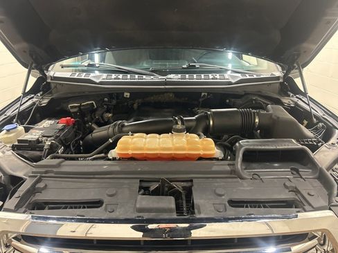 Used 2017 Ford F150 XLT w/ Equipment Group 301A Mid image 12