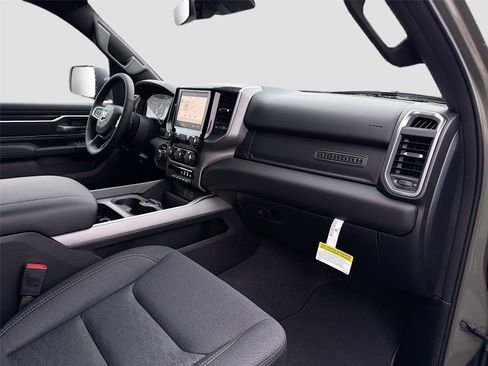 New 2026 RAM 1500 Big Horn w/ Night Edition image 27