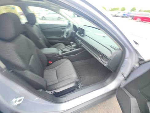 Used 2023 Honda Accord EX image 31