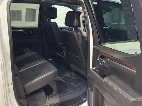 Certified 2025 GMC Sierra 1500 SLT w/ SLT Premium Plus Package image 14