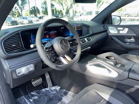 Used 2024 Mercedes-Benz GLE 53 AMG 4MATIC Coupe image 18