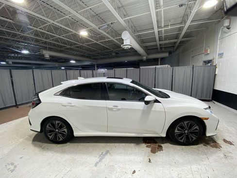 Used 2018 Honda Civic EX image 27