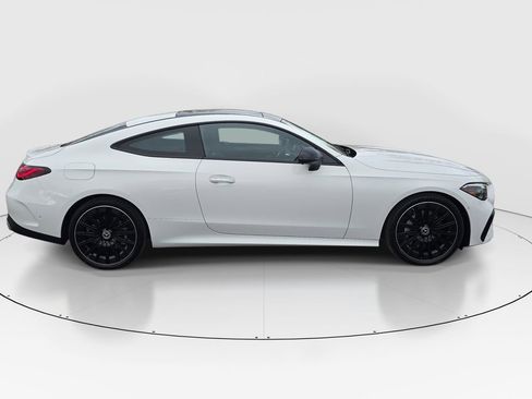New 2026 Mercedes-Benz CLE 450 4MATIC Coupe image 4
