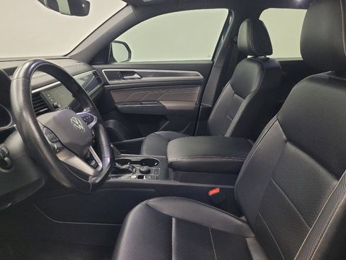 Used 2021 Volkswagen Atlas Cross Sport SE w/ Panoramic Sunroof Package AWD/4WD image 17