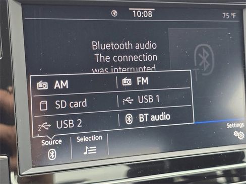 Used 2024 Volkswagen Jetta SE image 6