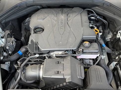 Certified 2026 Genesis GV70 2.5T AWD/4WD image 8