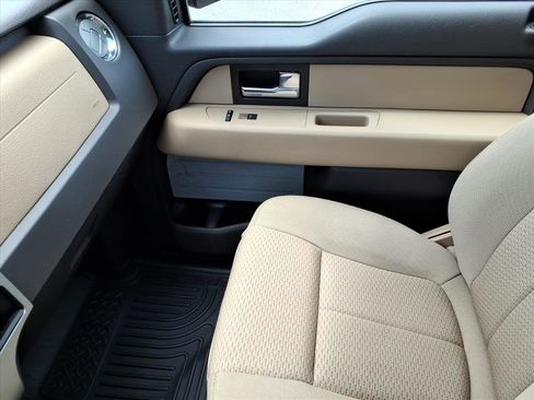 Used 2014 Ford F150 XLT w/ XLT Chrome Package AWD/4WD image 31