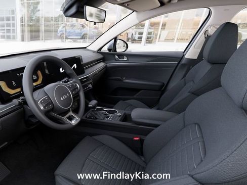New 2026 Kia K5 LXS FWD image 36