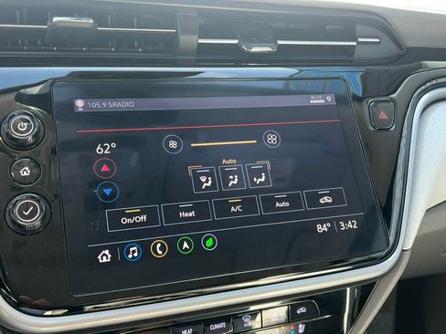 Used 2022 Chevrolet Bolt EUV Premier w/ Sun & Sound Package image 25