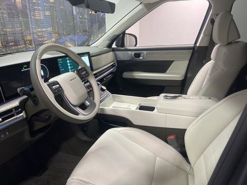 New 2025 Hyundai Santa Fe Calligraphy image 8