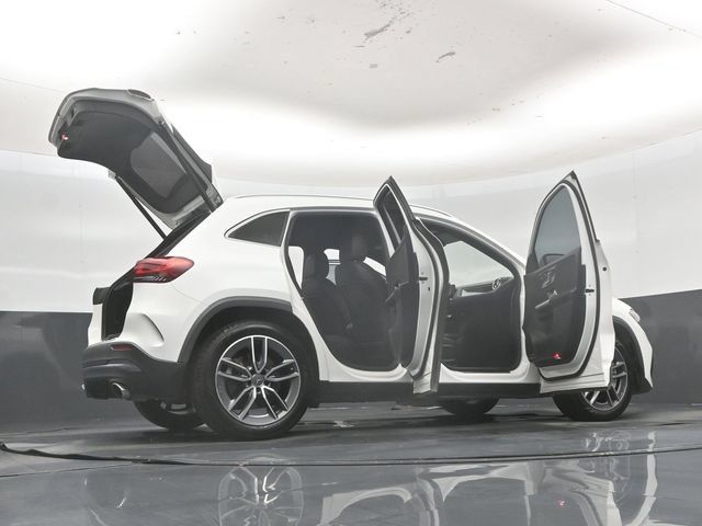 Used 2023 Mercedes-Benz GLA 35 AMG 4MATIC image 62