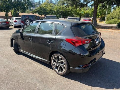 Used 2016 Scion iM FWD image 5