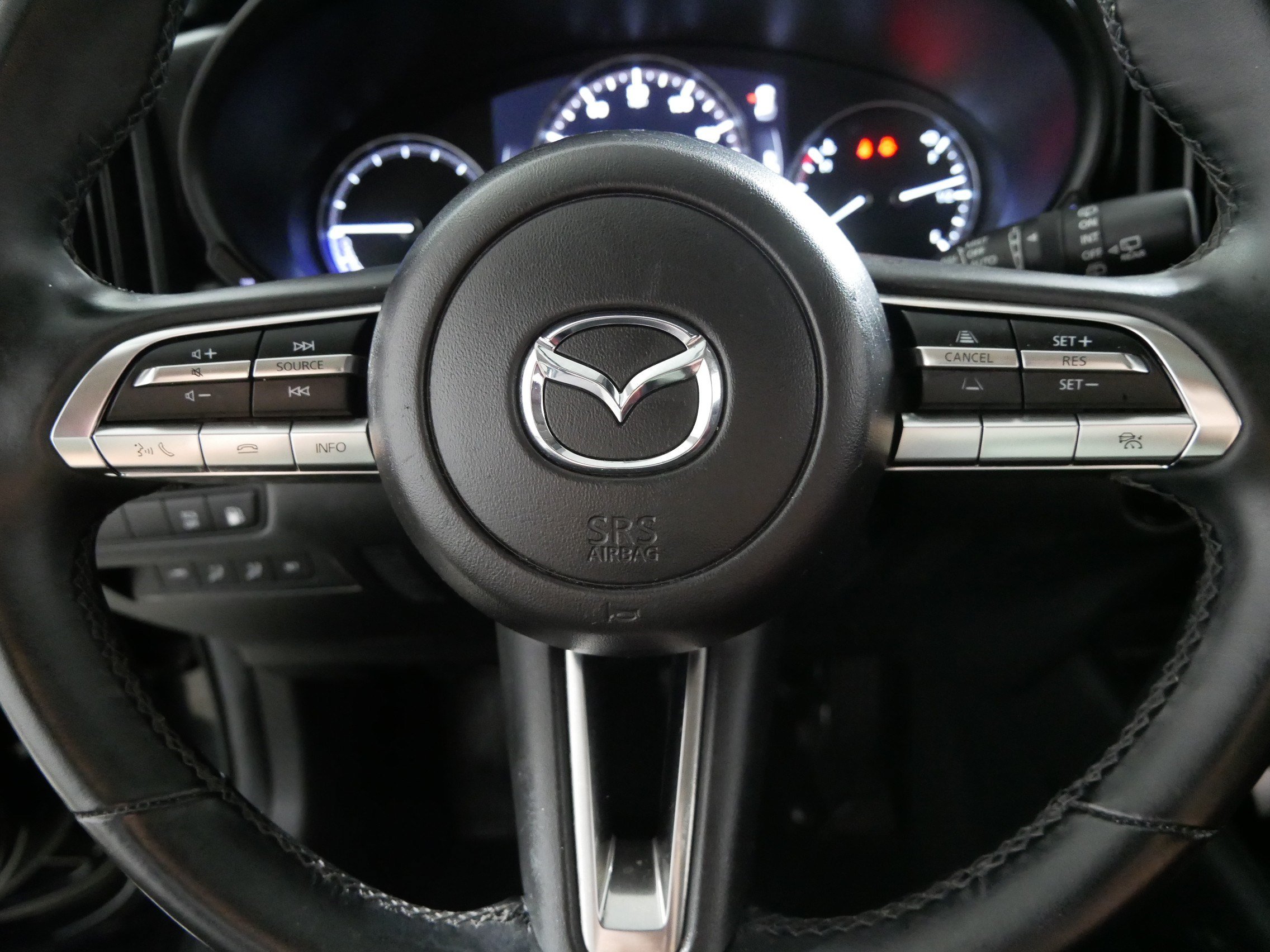 Used 2025 MAZDA CX-50 AWD 2.5 Hybrid w/ Premium Pkg image 25