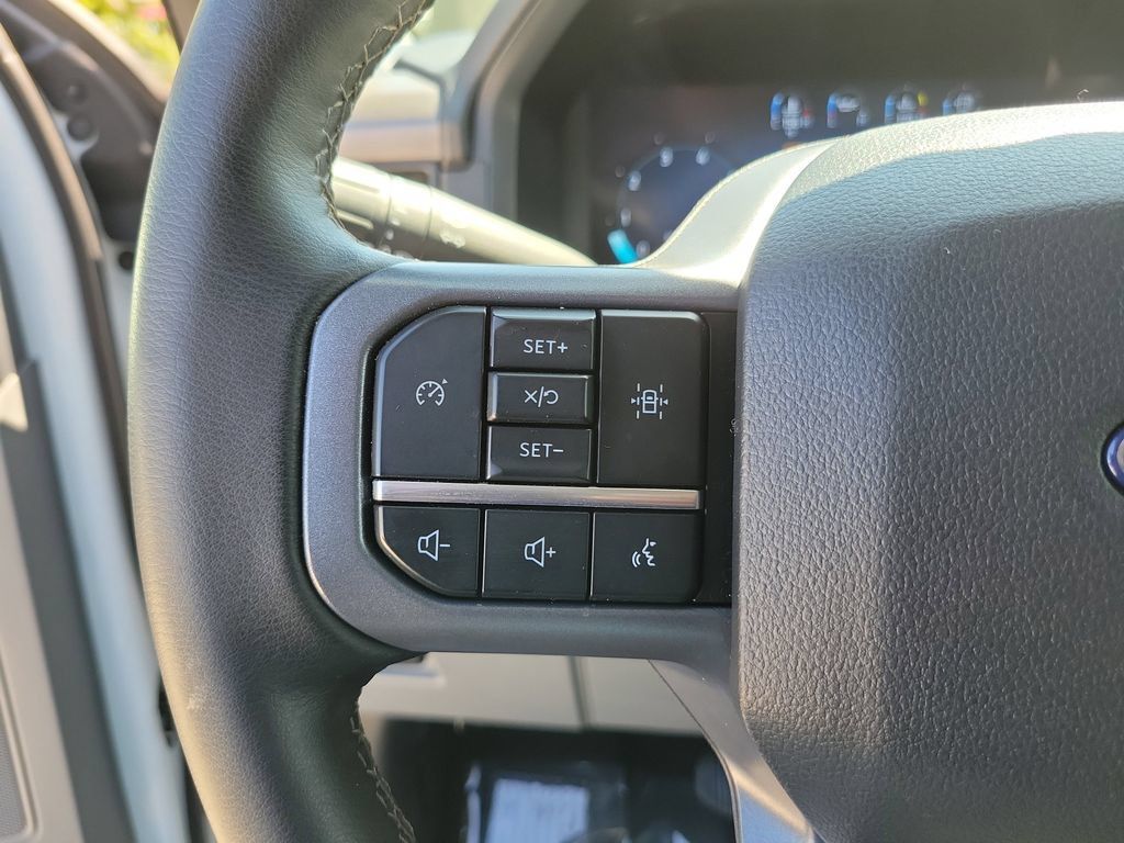 Used 2025 Ford F150 XLT w/ Equipment Group 301A Standard RWD image 22