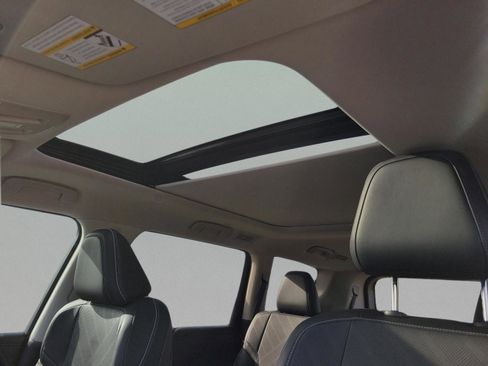 Certified 2025 INFINITI QX80 Luxe image 18