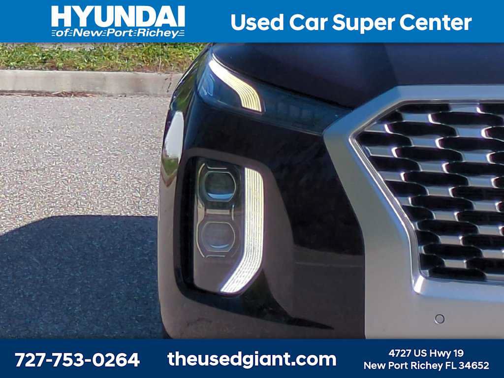 Certified 2022 Hyundai Palisade SEL w/ 8P Bench Seat Package FWD image 9