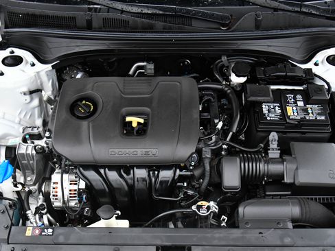 Used 2024 Kia Forte LXS image 37