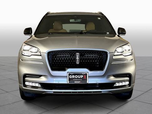 Used 2024 Lincoln Aviator Black Label w/ Jet Package image 3