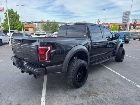 Used 2018 Ford F150 Raptor w/ Equipment Group 802A Luxury AWD/4WD image 5
