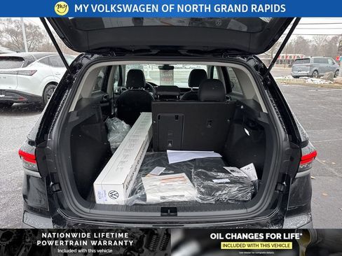New 2026 Volkswagen Taos SE AWD/4WD image 23