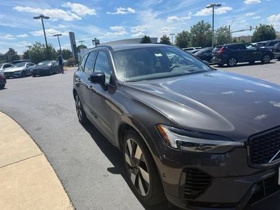 Used 2025 Volvo XC60 T8 Ultra w/ Climate Package