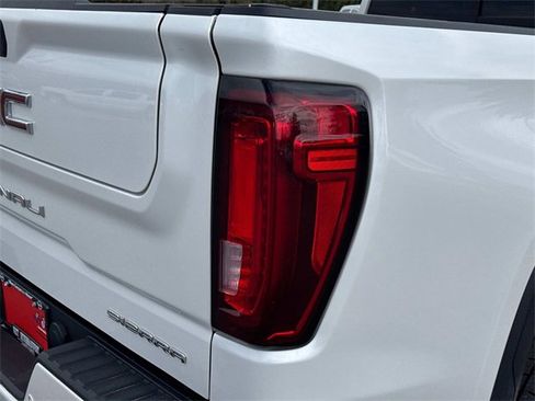 Used 2021 GMC Sierra 1500 Denali w/ Technology Package image 13
