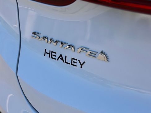 Certified 2023 Hyundai Santa Fe SEL AWD/4WD image 9