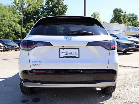New 2026 Honda HR-V EX-L image 6