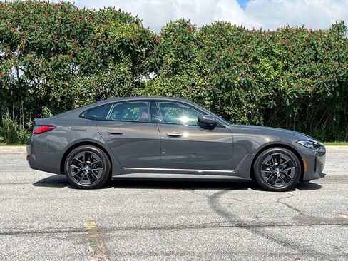 Used 2023 BMW i4 eDrive35 RWD image 8