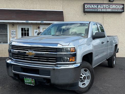 Used 2016 Chevrolet Silverado 2500 W/T AWD/4WD image 1