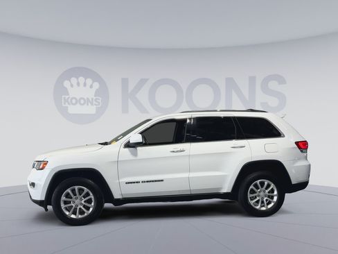 Used 2021 Jeep Grand Cherokee Laredo X AWD/4WD image 7